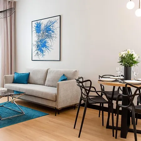 Hotel apartamentowy Nad Zatoka 4*